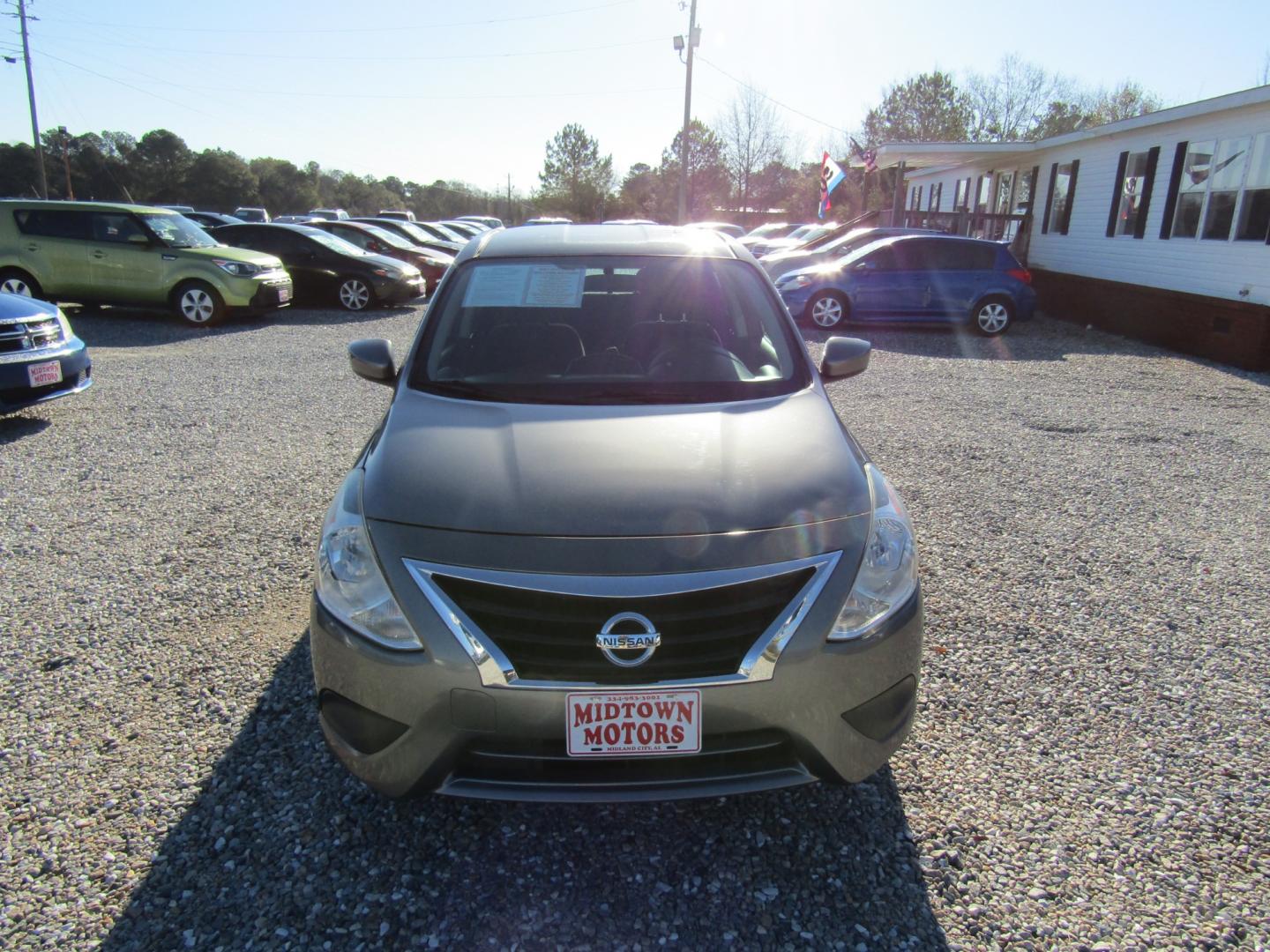 2008 Gold /Tan Hyundai Elantra GLS (KMHDU46DX8U) with an 2.0L L4 DOHC 16V engine, Automatic transmission, located at 15016 S Hwy 231, Midland City, AL, 36350, (334) 983-3001, 31.306210, -85.495277 - Photo#1